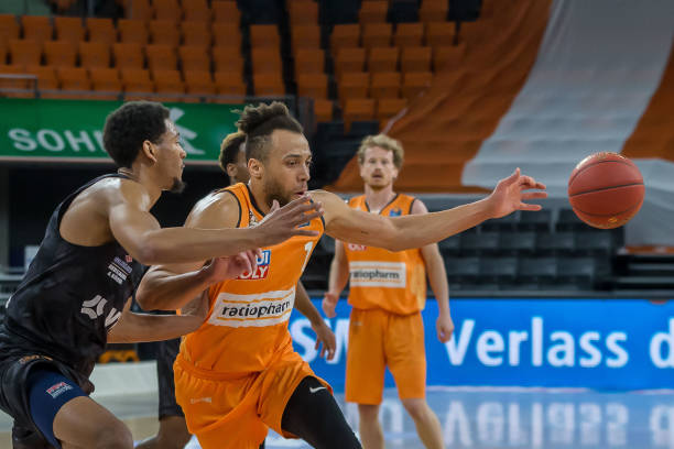 胁的射门 胁的射门