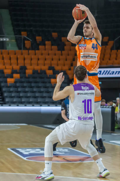 季的深入 季的深入